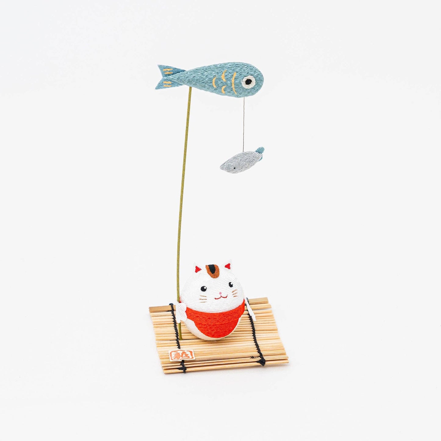 U PLUS INC Ryukodo Handmade Cute Cat Fishing Figurine