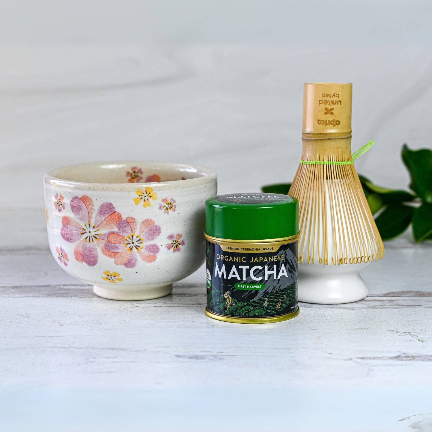 Aprikalife Japanese Pink Sakura Ceramic Matcha Bowl
