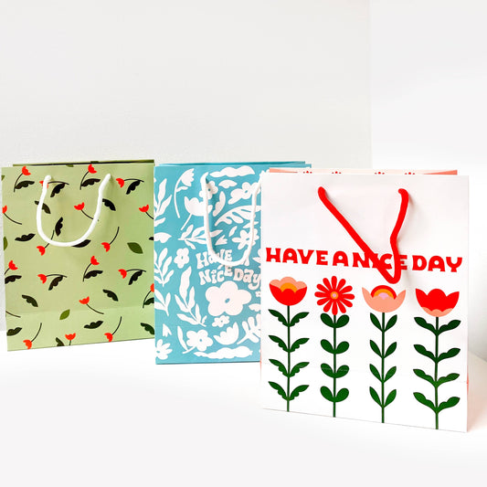 Have A Nice Day Holiday Flower Gift Bag A4