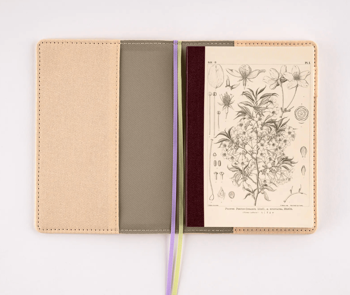 Hightide USA Notebooks & Notepads PREORDER - Hobonichi Techo Accessories - Tomitaro Makino: Hobonichi Graph Notebook - A6 - Yamazakura