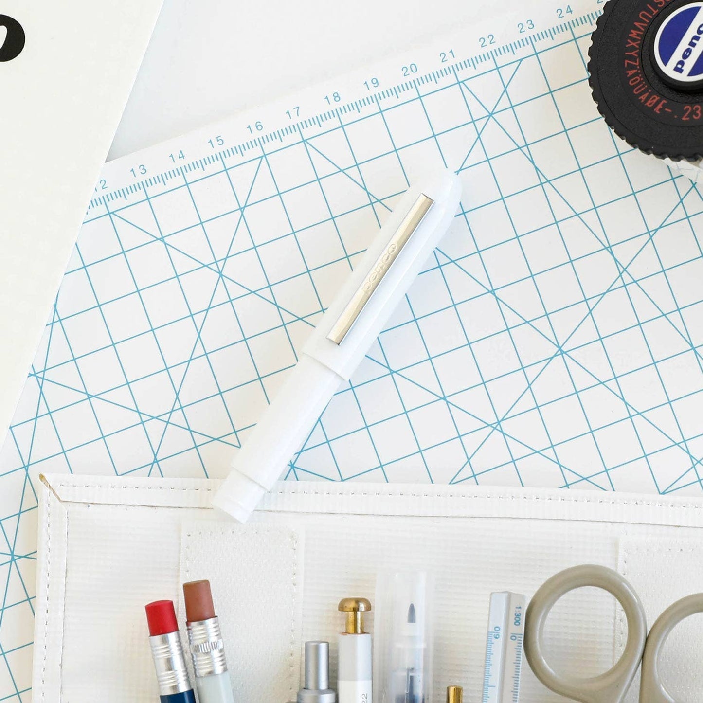 Hightide USA Pencils Perfection Pencil Light