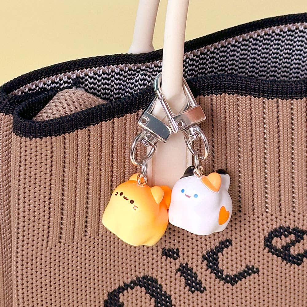 K-Wonderland Kawaii Bread Cat Keychain – Mystery Blind Box
