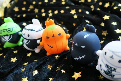 K-Wonderland Molang Random Figure – Halloween Special Edition