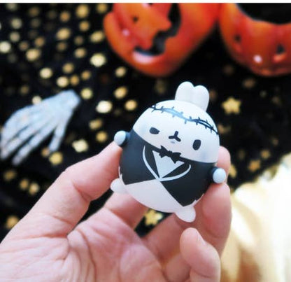 K-Wonderland Molang Random Figure – Halloween Special Edition
