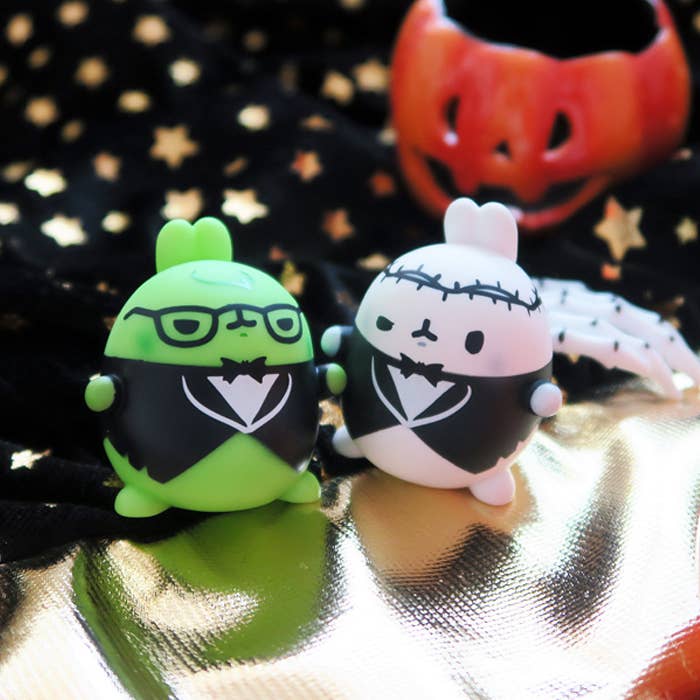 K-Wonderland Molang Random Figure – Halloween Special Edition