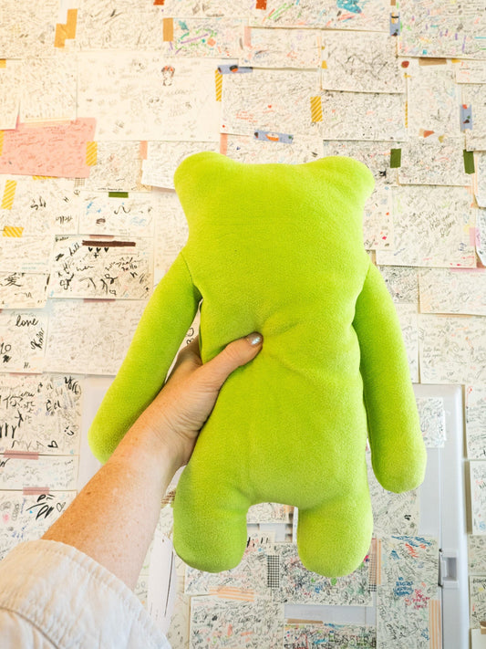 shinada co. Fumofumo-san Plushie Frog