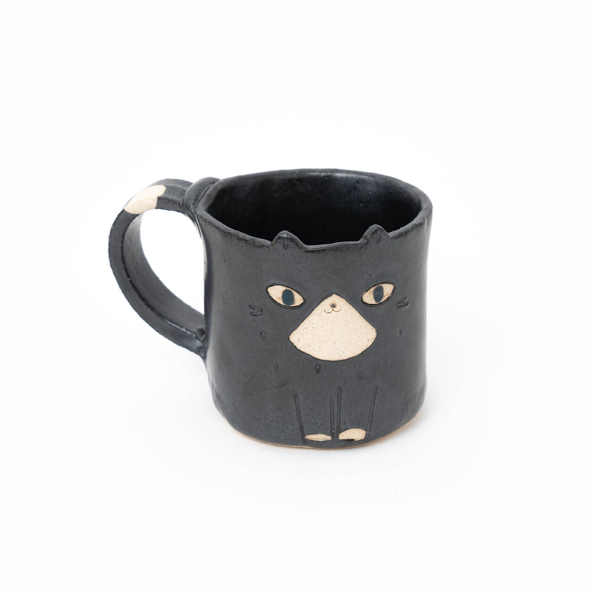 U PLUS INC Handcrafted Black Cat Mug – Japanese Ceramic Cup (270ml)