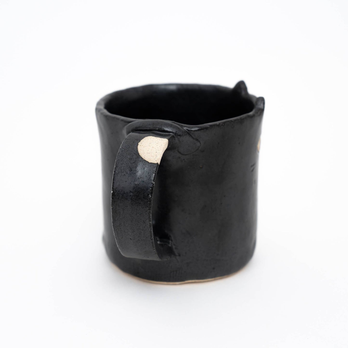U PLUS INC Handcrafted Black Cat Mug – Japanese Ceramic Cup (270ml)